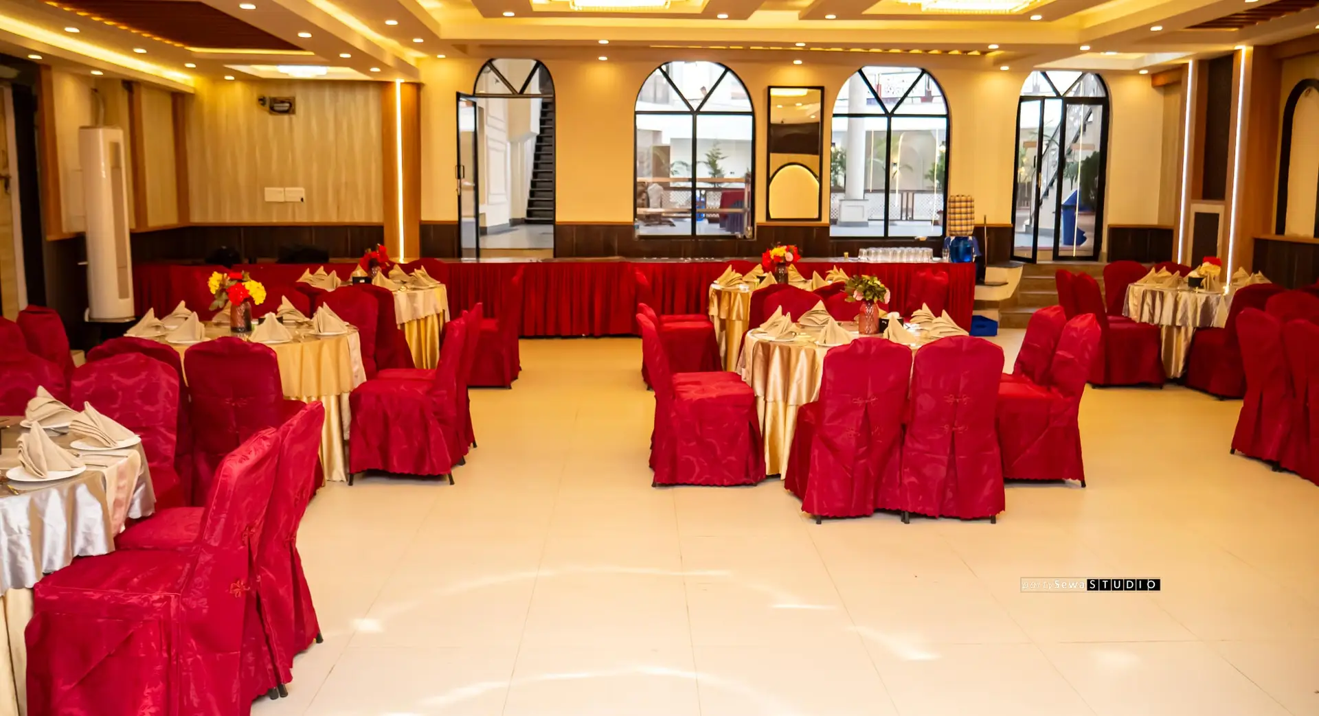 Beautiful-banquet-hall-in-kathmandu-Universal-Reception-Banquet-in-Sukedhara-powered-by-partySewa.